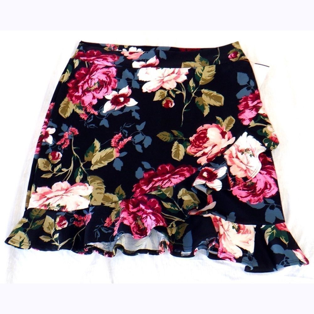 Silhouette Floral Skirt Wardrobe Builder